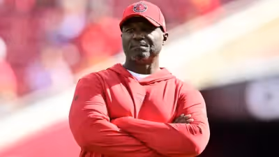49ers, Buccaneers named possible trade destinations for 24-year-old impact edge rusher